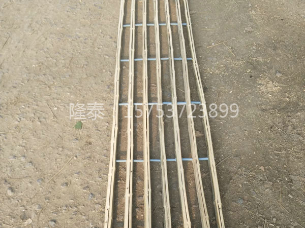 竹鴨床(竹雞床)